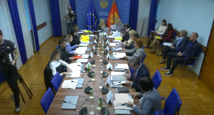 administrativni odbor