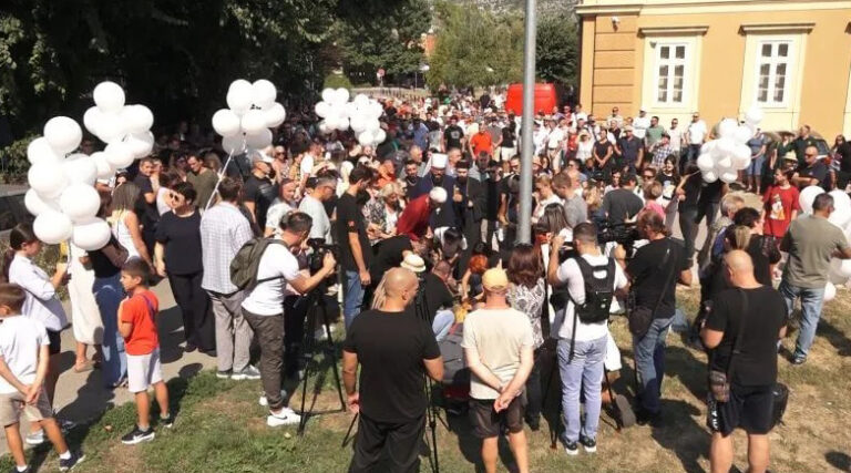 Cetinje: Obilježena godišnjica masovnog ubistva u naselju Medovina