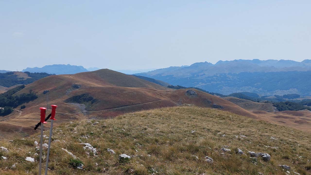 Pretežno sunčano, uz slab do umjeren razvoj oblačnosti