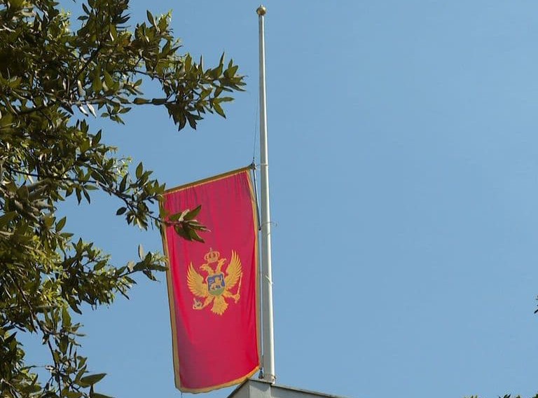 Dan žalosti povodom smrti vojnika Dejana Božovića