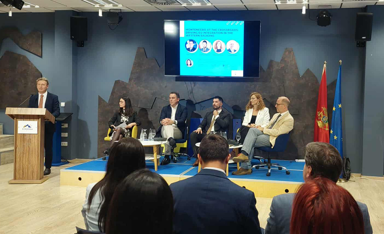 Panel u organizaciji BIEPAG: Crna Gora treba da iskoristi povoljan geopolitički momenat za ulazak u EU