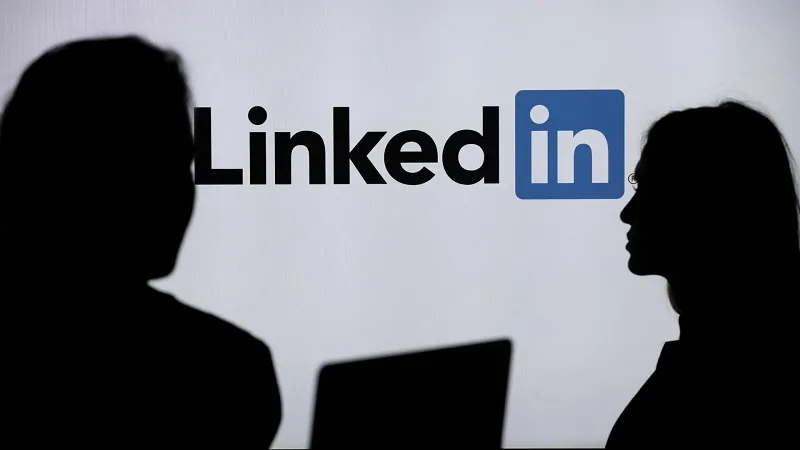 LinkedIn objavio rat botovima