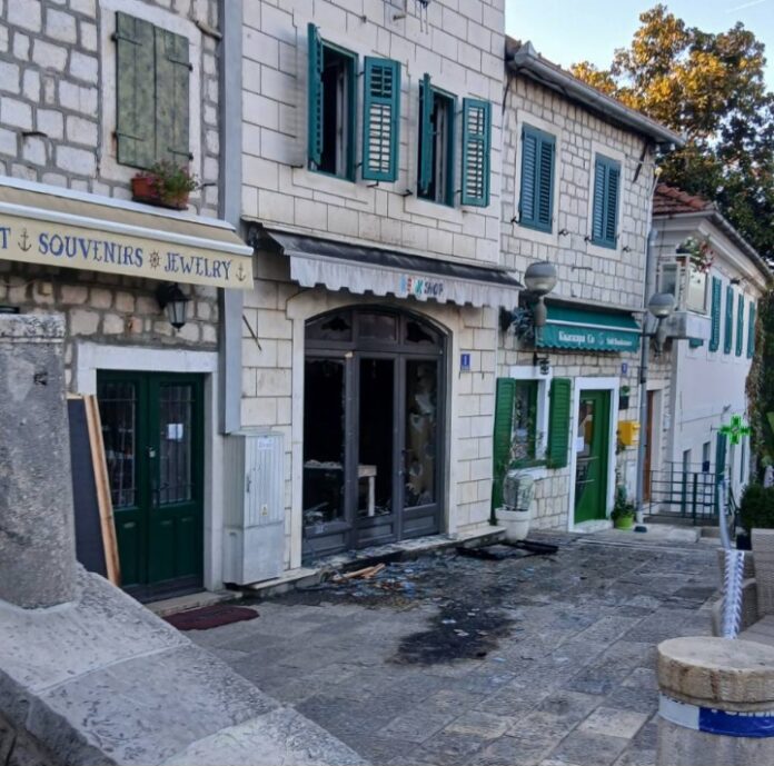 Foto: Novski portal Zapaljena suvenirnica u Herceg Novom, vlasništvo turskog državljanina