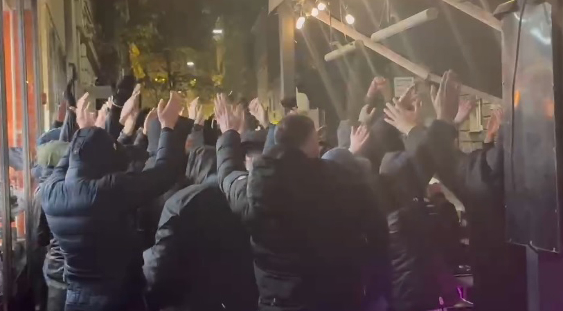 Foto: Screenshot Novosti: Policija rastjerala crnokošuljaše na otvaranju Dana srpske kulture u Zagrebu