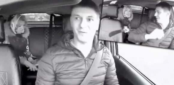 Žena kojoj se nije dopala muzika koju je taksista slušao na radiju je zaprijetila mačetom, čuje se i vidi na snimku koji je postao viralan