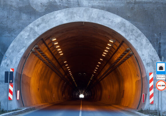 Uprava za saobraćaj: Sjutra obustava saobraćaja kroz tunel Vrmac od 11 do 13 časova