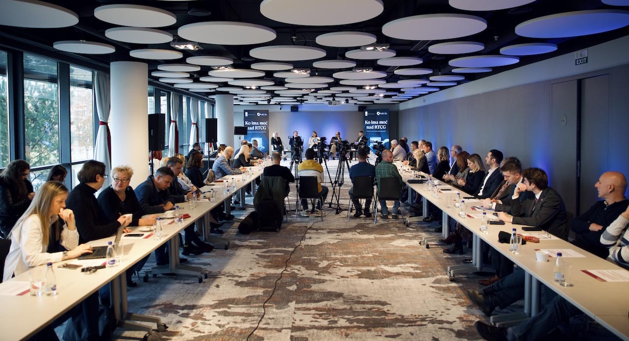 Nezavisnost javnih servisa pod pritiskom politike i nestabilnog finansiranja