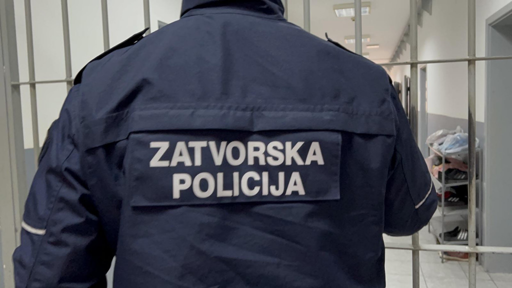 zatvordka policija