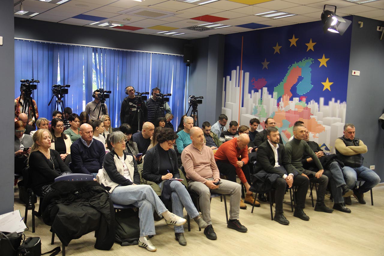 forum foto institut za medije U 2025. zabilježena ukupno 33 napada na medijske radnike