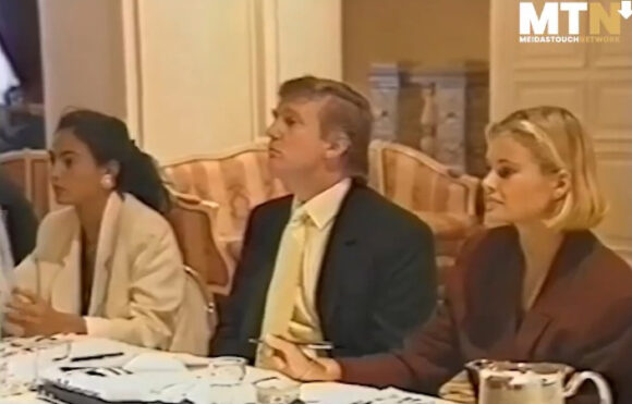 Tramp u žiriju za djevojčice