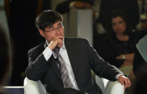 Profesor Džijang Šuećin: SAD će izgubiti rat protiv Irana