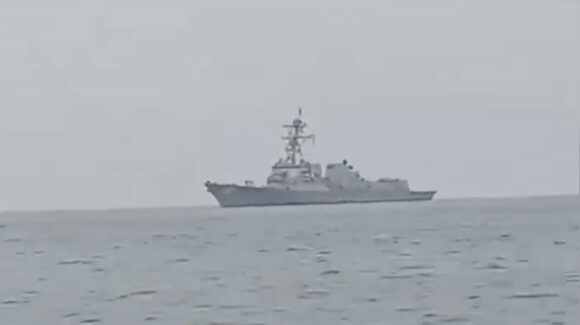 Press TV: Iranci spriječili američke razarače da prošu kroz Ormuski moreuz